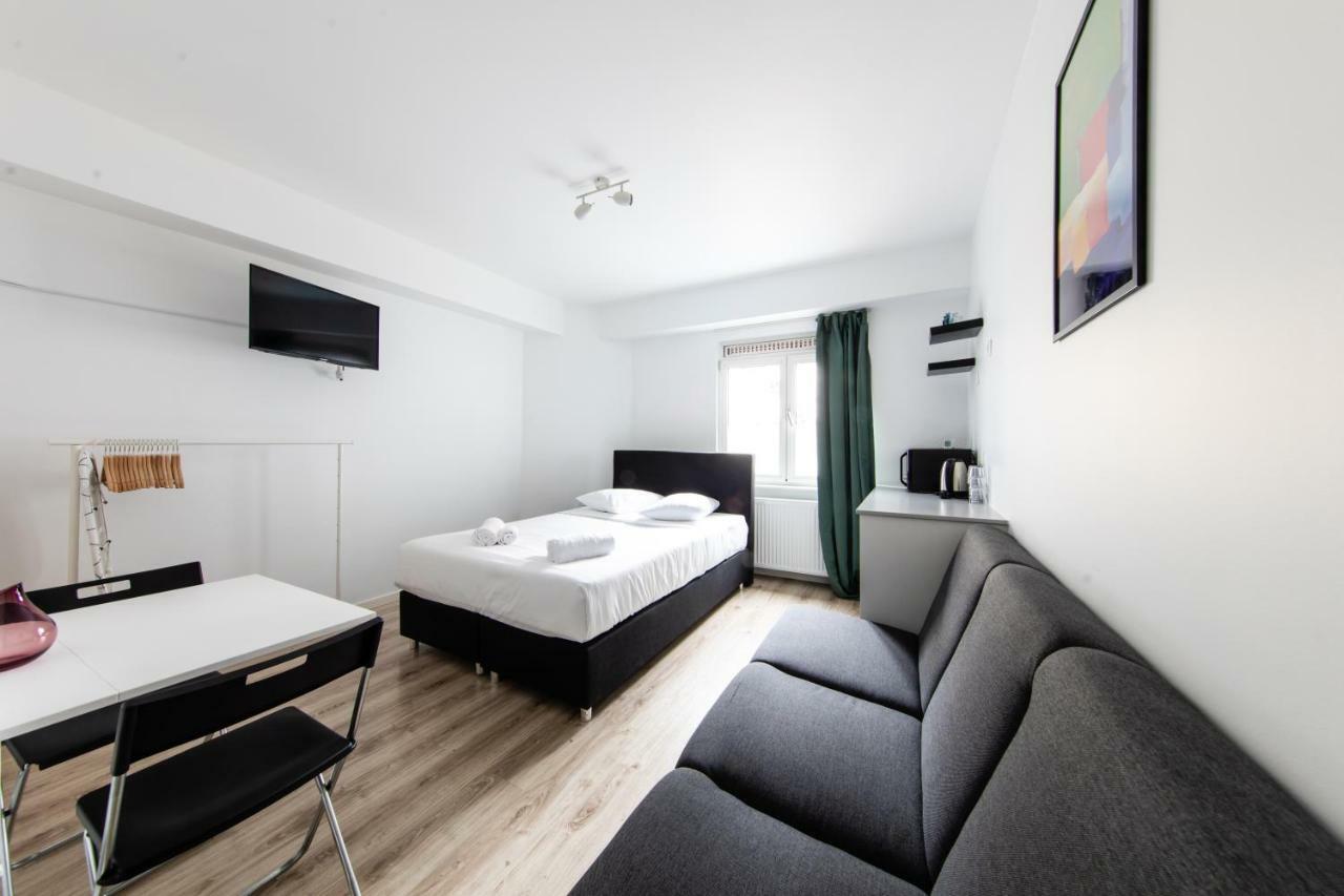 Flat In The Heart Of Antwerp Centrum Bagian luar foto