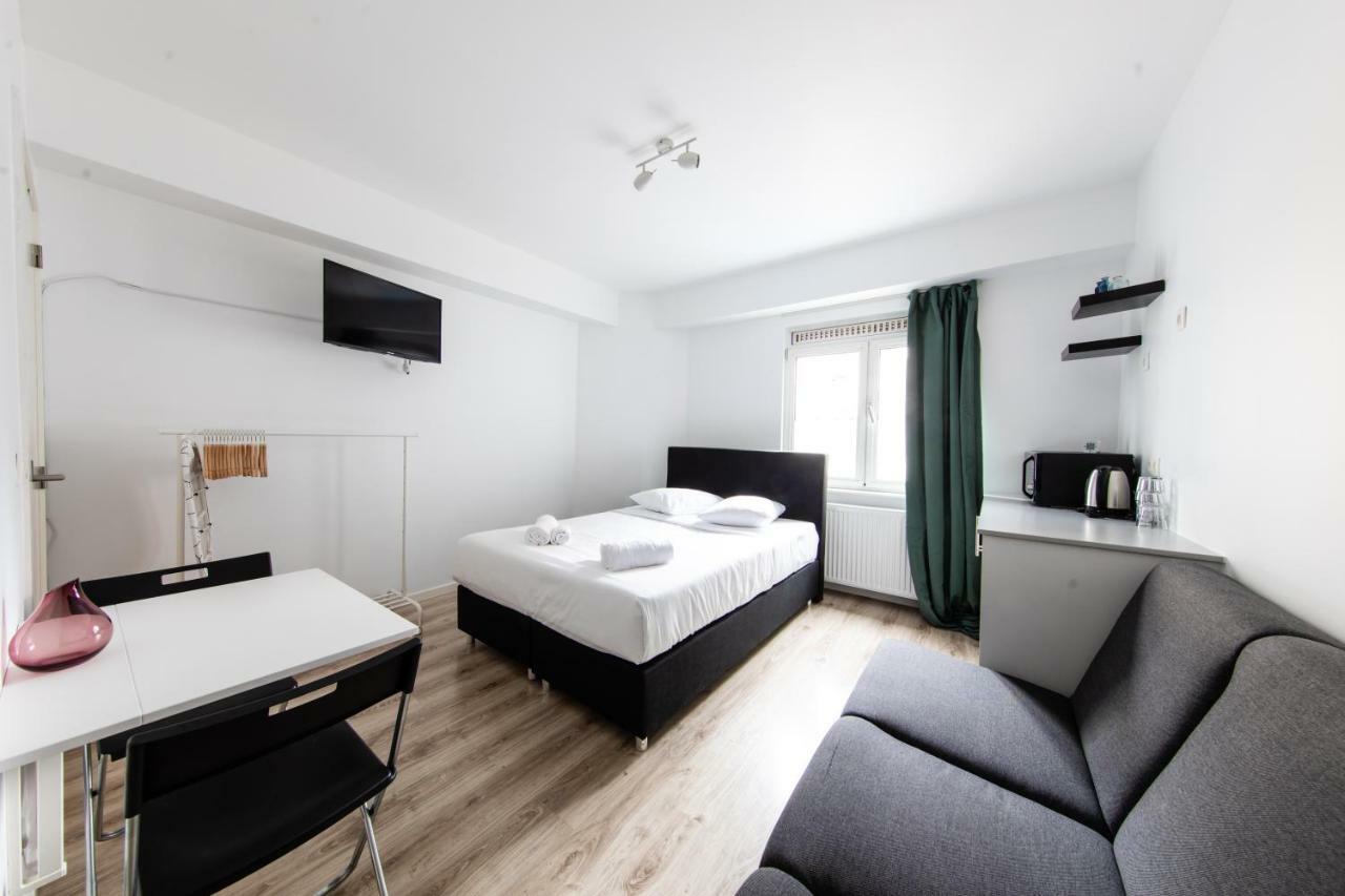 Flat In The Heart Of Antwerp Centrum Bagian luar foto