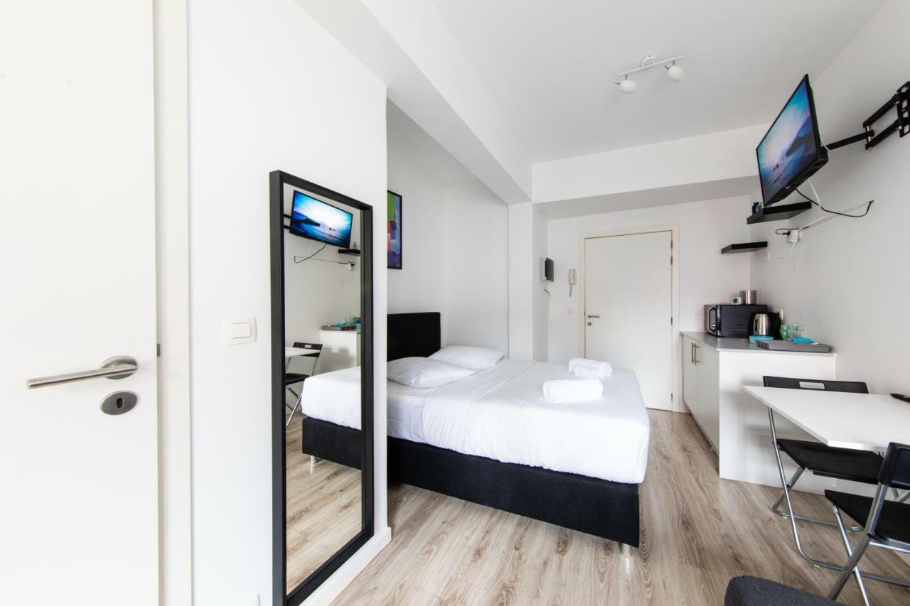 Flat In The Heart Of Antwerp Centrum Ruang foto