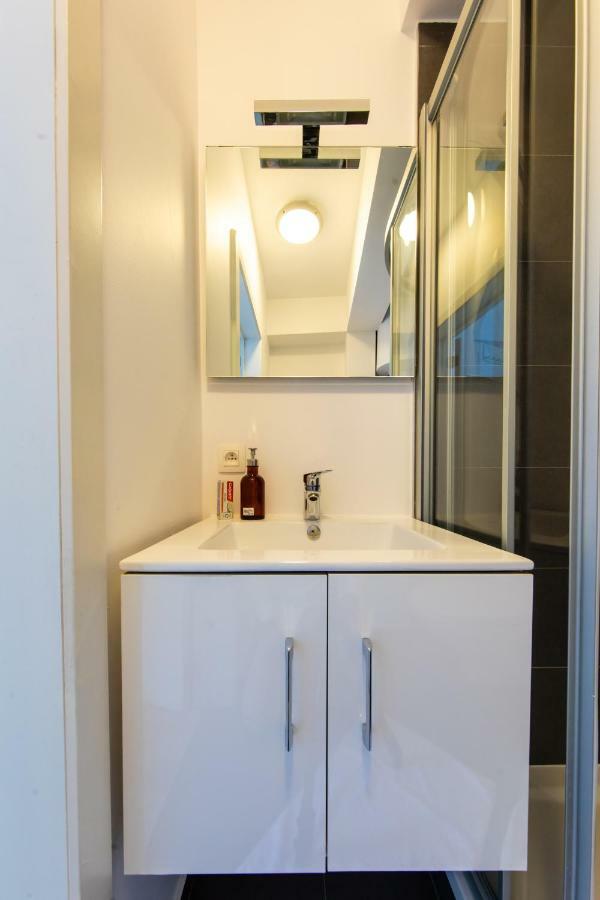 Flat In The Heart Of Antwerp Centrum Bagian luar foto