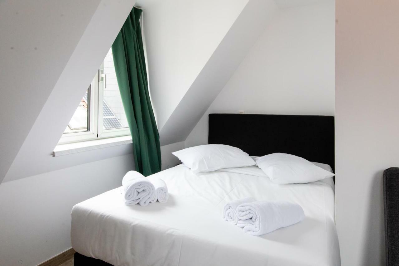 Flat In The Heart Of Antwerp Centrum Bagian luar foto